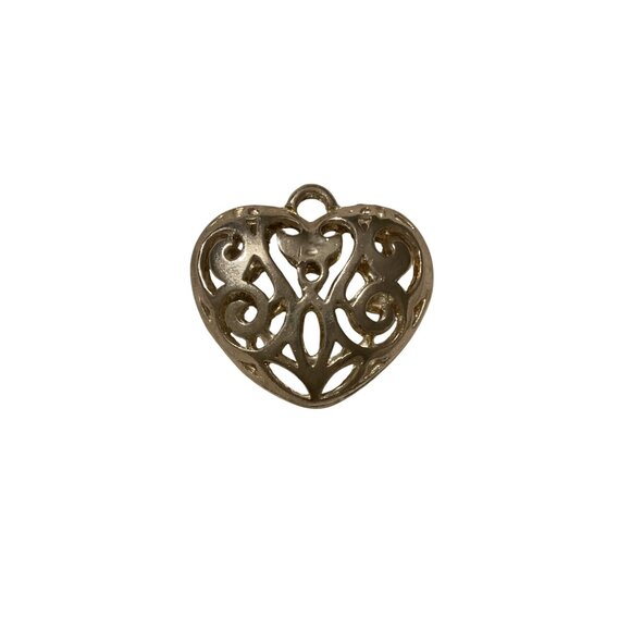 Heart-Shaped Silver Filigree Pendant Necklace Charm - Picture 1 of 2
